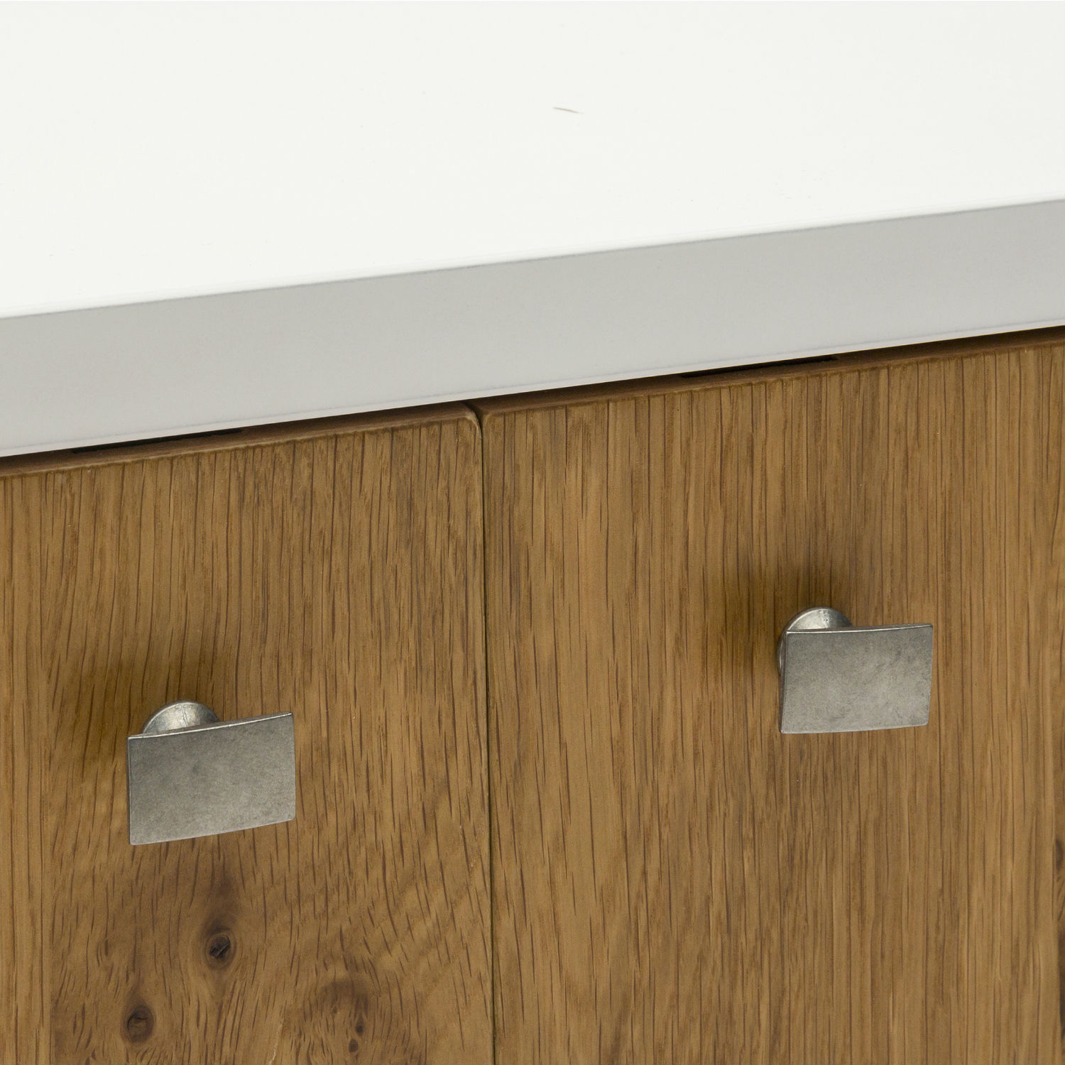 Mobile Porta TV In Legno Di Rovere. Mobili al miglior prezzo online. Mobile Porta TV In Legno Di Rovere. Mobili al miglior prezzo online.
