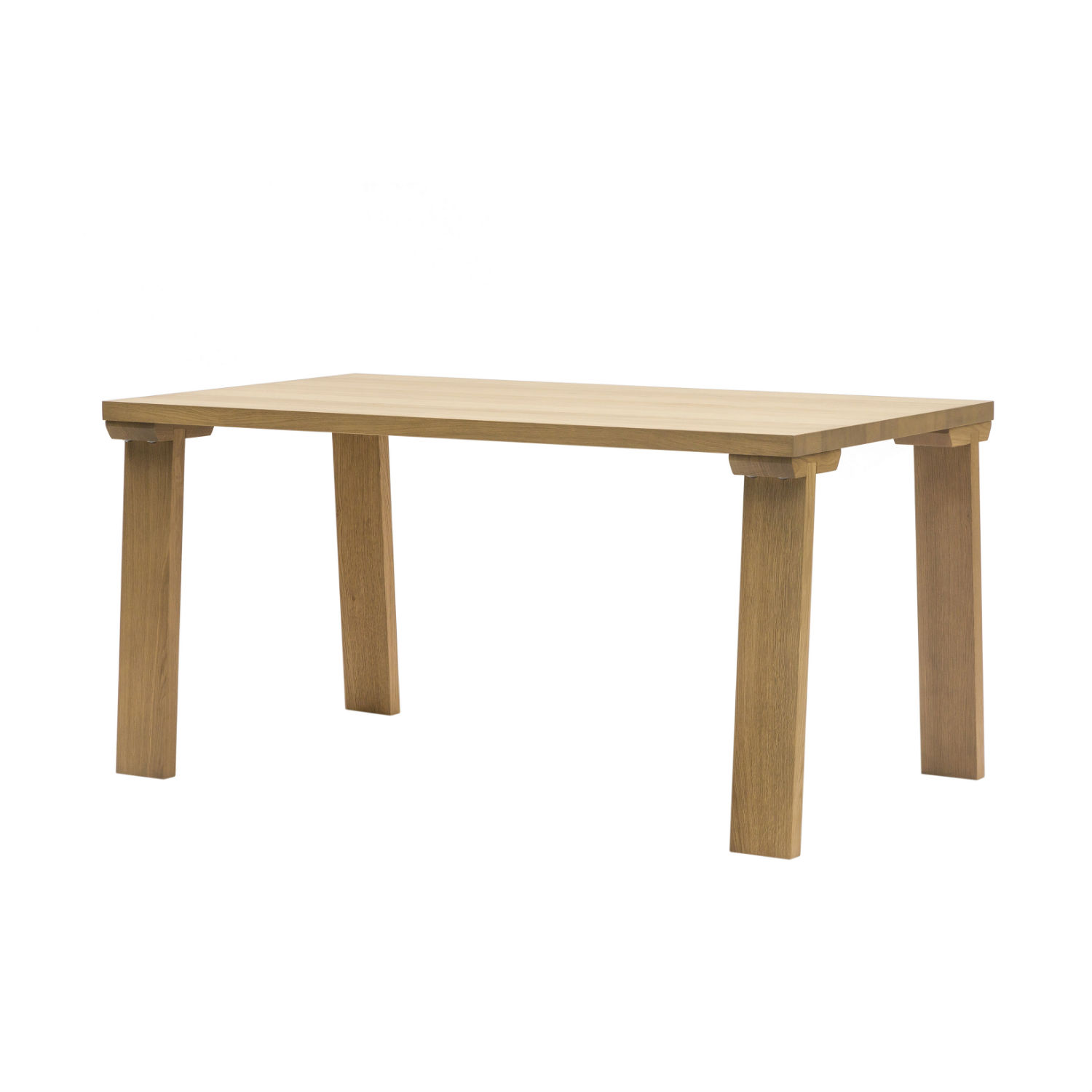 Tavolo Moderno Con Gambe Inclinate E Piano In Rovere Naturale Cm. 160 (disponibile anche in altri colori)